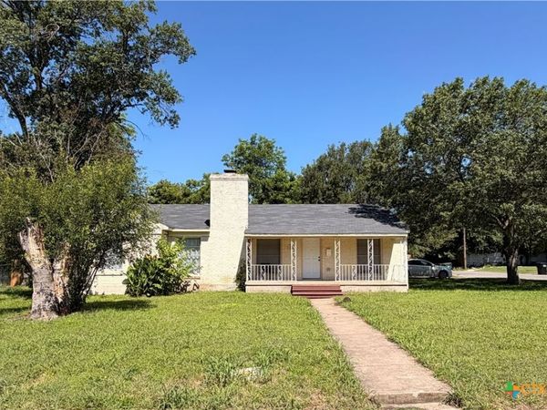 1112 N 6th Street, Temple, TX 76501
