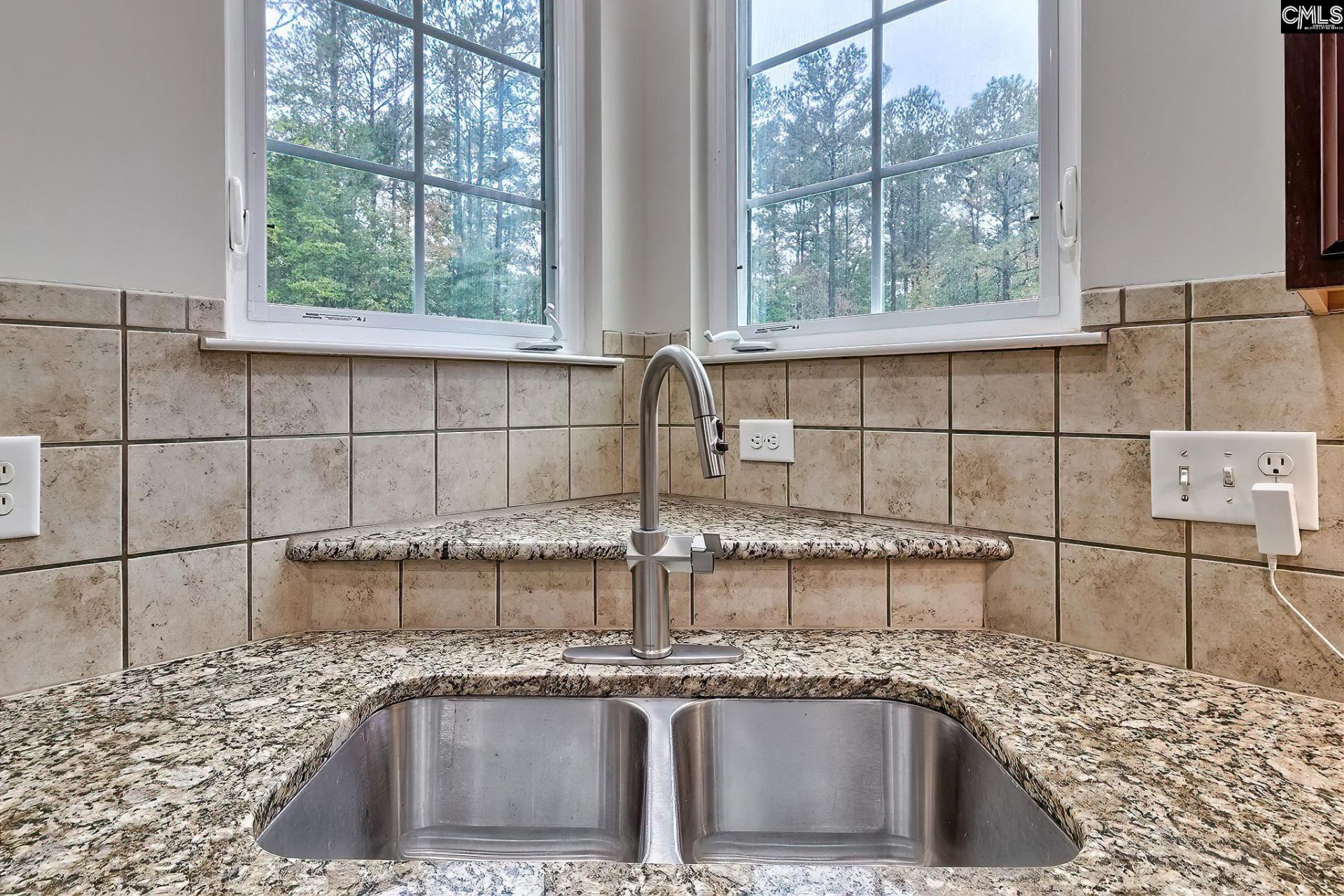 56 Roundtree Road  Photo 18