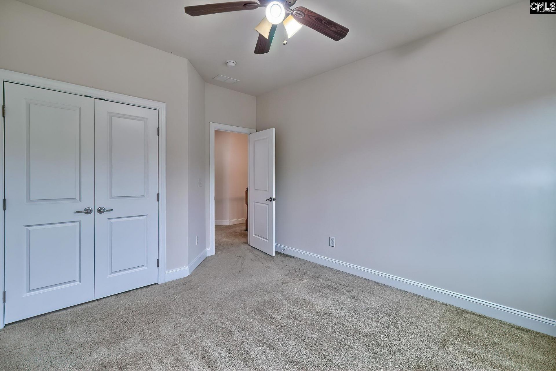 56 Roundtree Road  Photo 33
