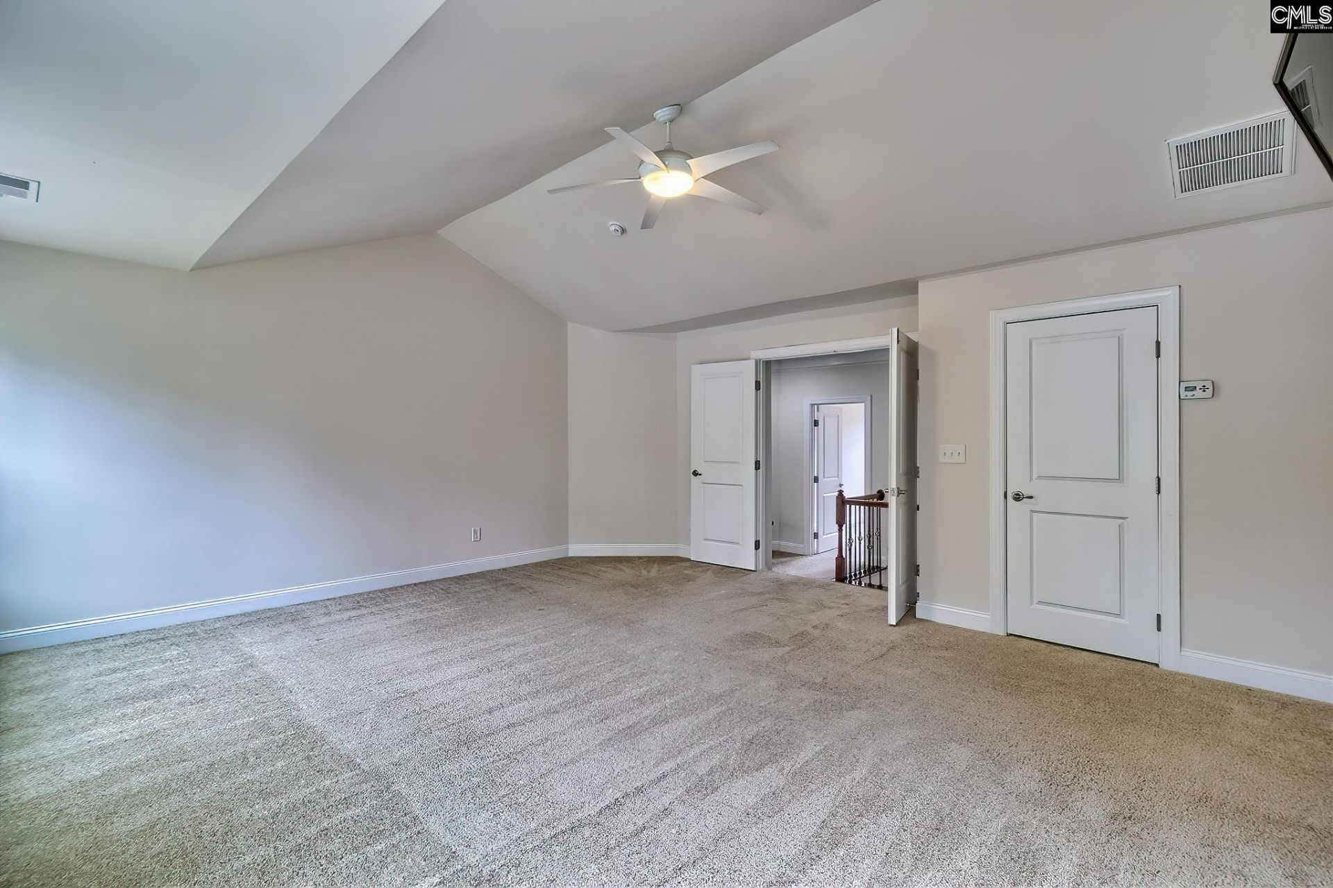 56 Roundtree Road  Photo 36