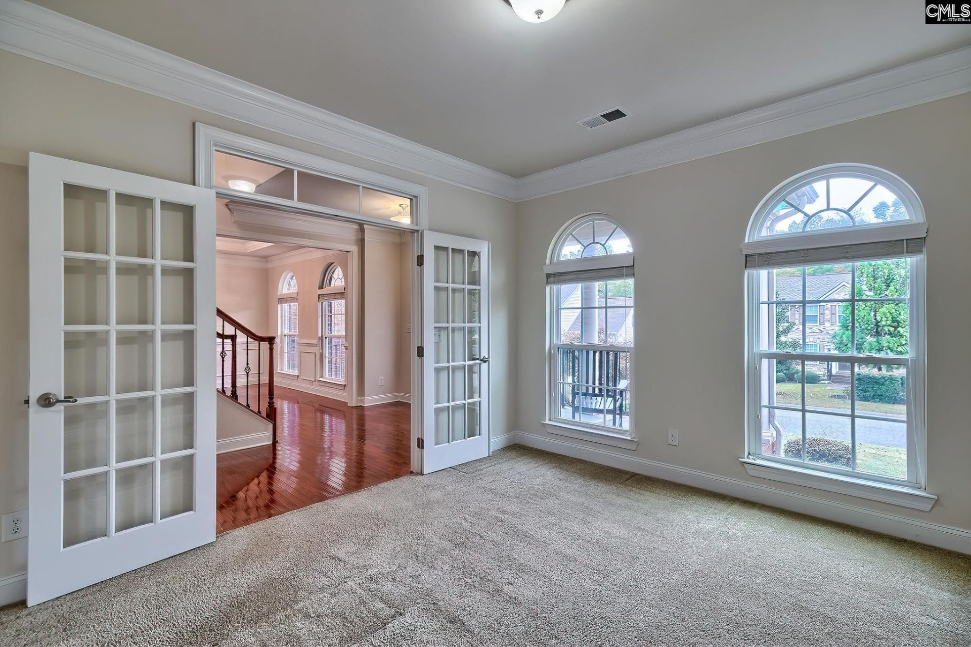 56 Roundtree Road  Photo 8