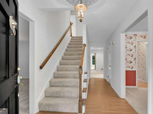 4589 Holliston Road, Dunwoody, GA 30360