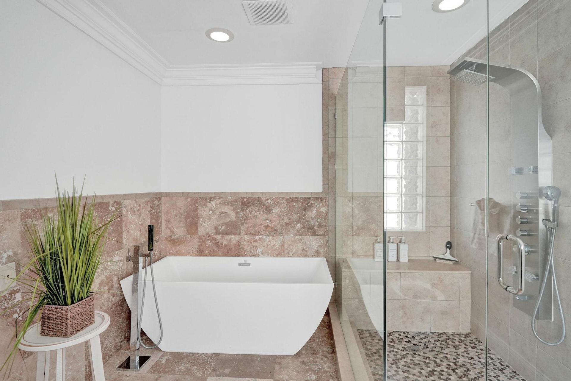 Please Call For Address, Fort Lauderdale, FL 33305 Photo
