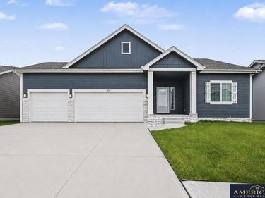 9116 S 178th Street, Omaha, NE 68136
