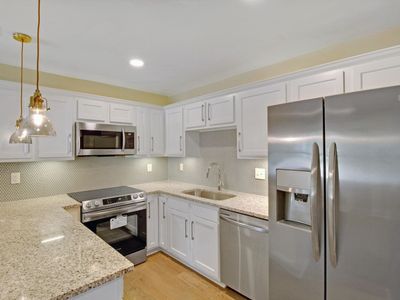 5026 Village Alley, North Charleston, SC 29405