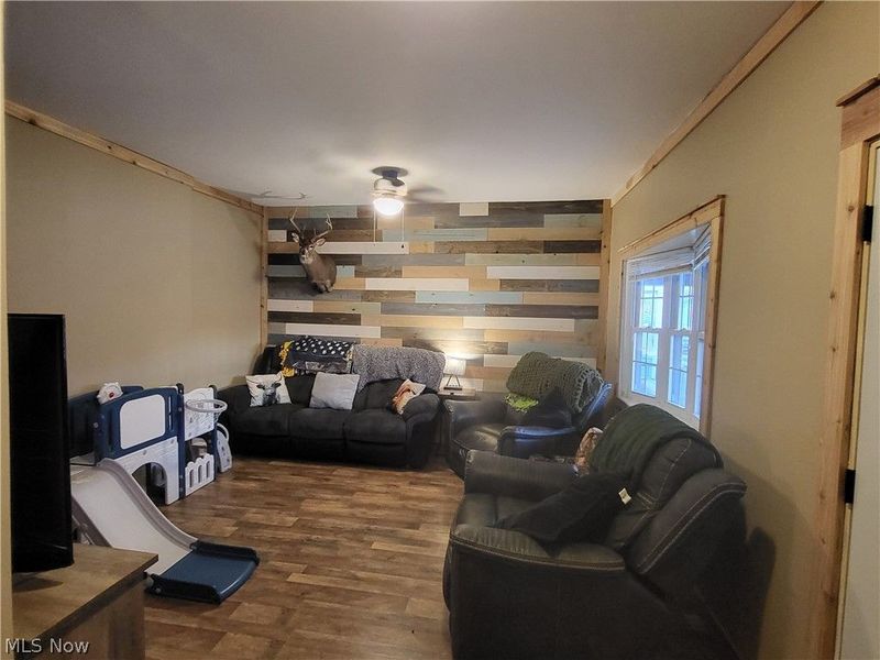 3855 Lincoln Avenue, Shadyside, OH 43947 Photo 3