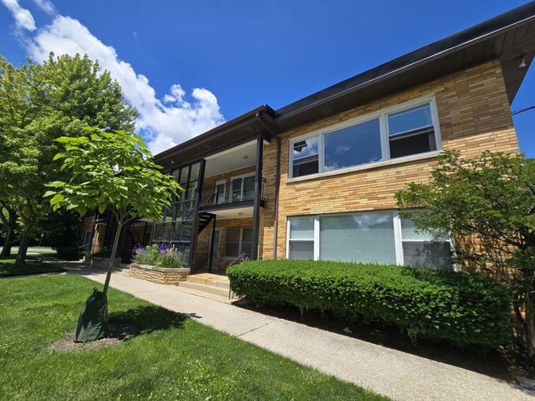1301 N Harlem Avenue , Unit 10, Oak Park, IL 60302