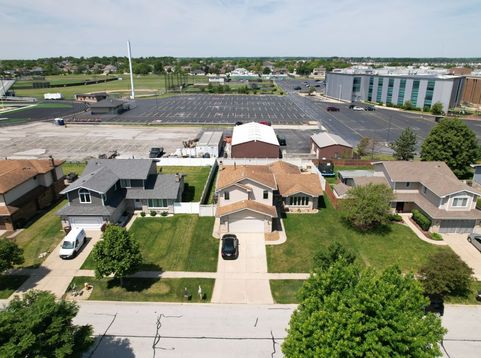 Main Photo