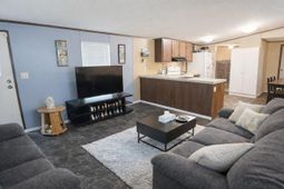 746 Madison Street photo 4