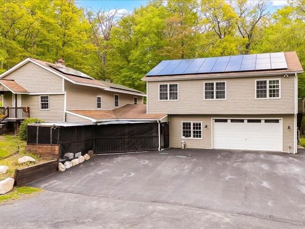 80 Jones Road , Pine Bush, NY 12566