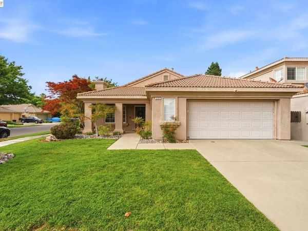 3101 La Costa Ln, Modesto, CA 95355