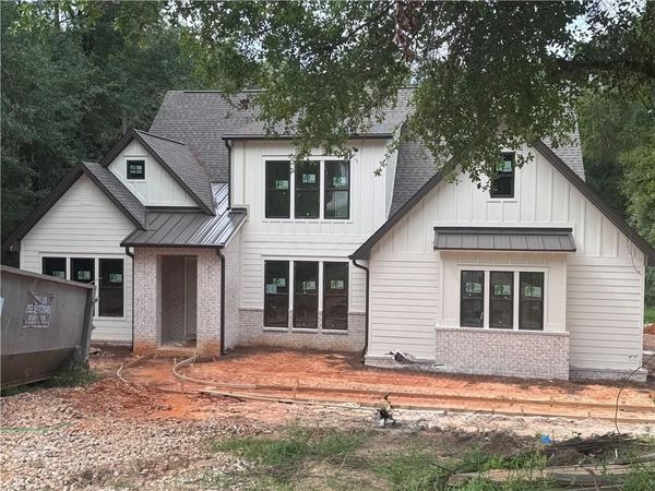 125 Augusta Court, Fairhope, AL 36532