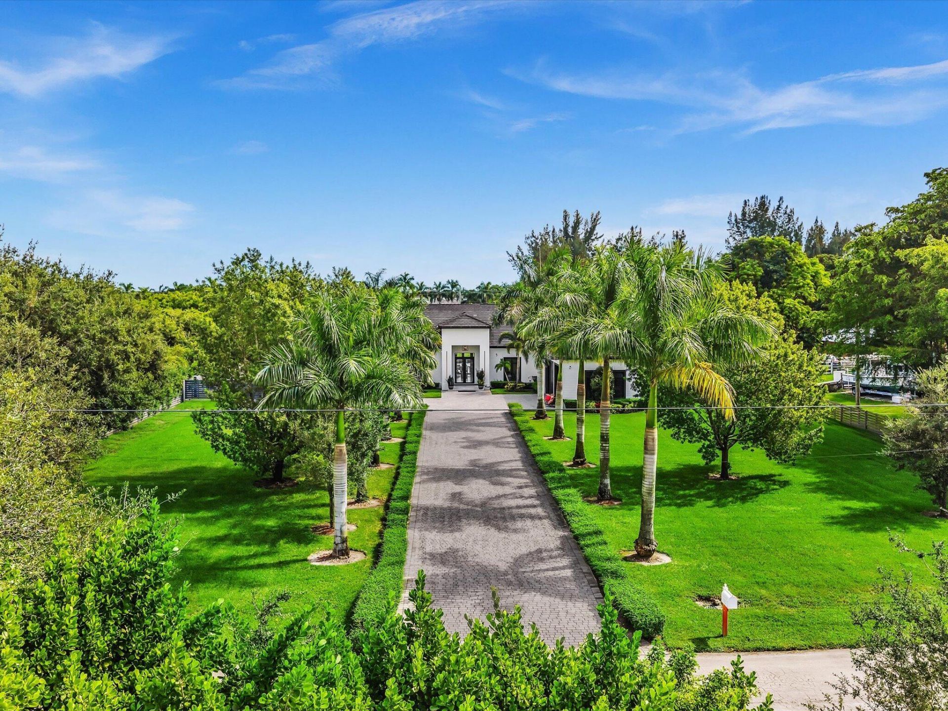 6122 SW 173rd Way, Southwest Ranches, FL 33331 Photo