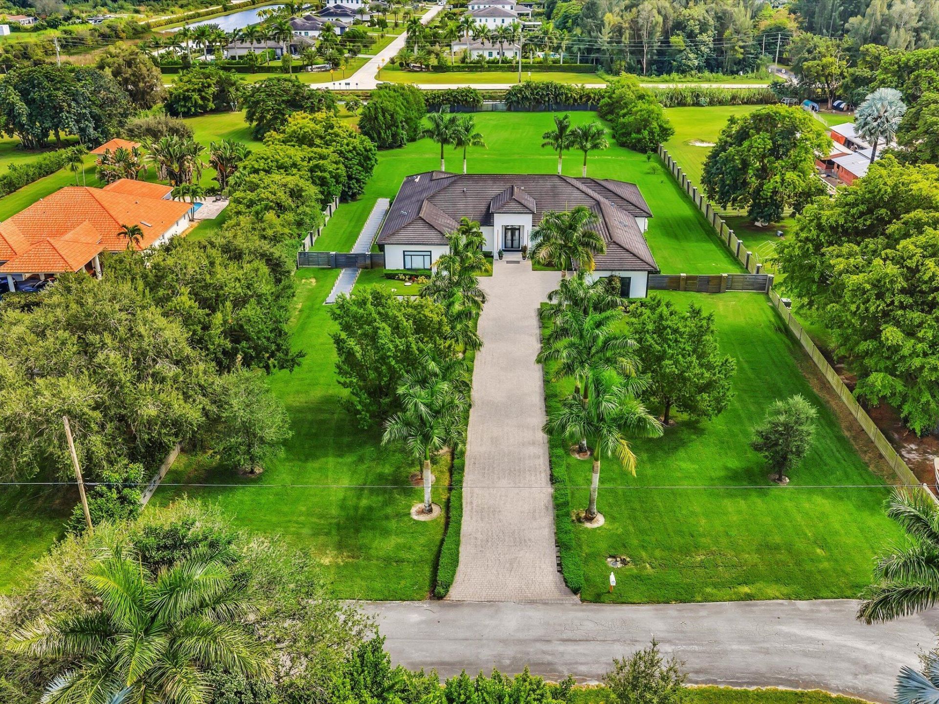 6122 SW 173rd Way, Southwest Ranches, FL 33331 Photo