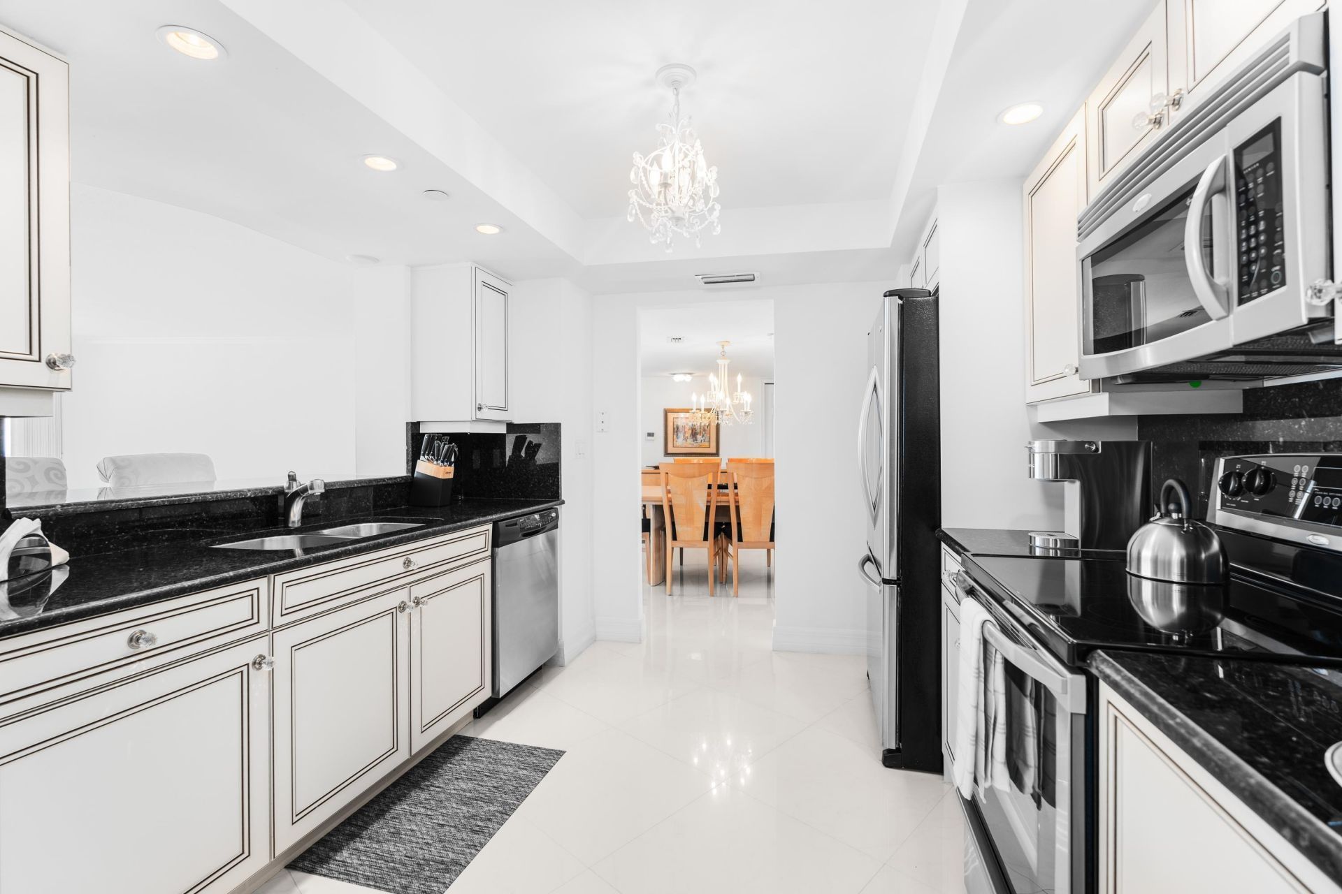3000 N Ocean Drive, Unit 28e, Riviera Beach, FL 33404 Photo