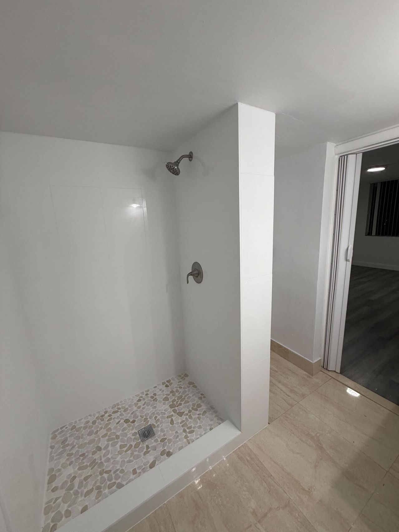 6190 Woodlands Boulevard, Unit 110, Tamarac, FL 33319 Photo