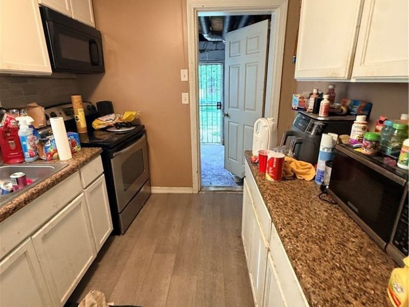 136 Sheriff Street, Elyria, OH 44035 Photo 9