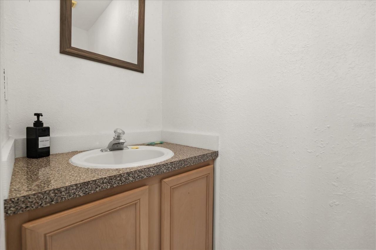 526 Windsor Place , Davenport, FL 33896 Photo