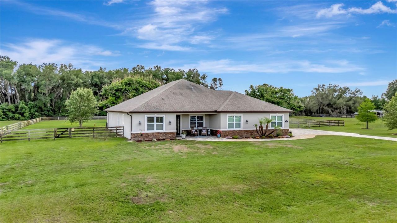 5020 Lakeshore Ranch Road , Groveland, FL 34736 Photo