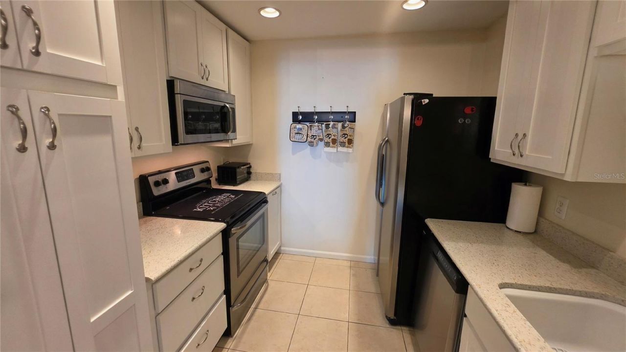 4 Birdie Drive, New Smyrna Beach, FL 32168 Photo