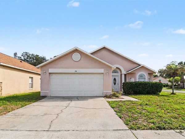 201 LANCER OAK DRIVE , APOPKA, FL 32712