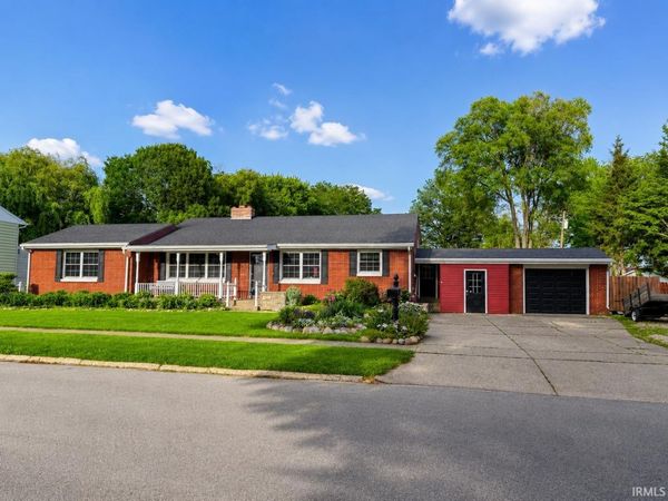 222 S Shumaker Drive, Bremen, IN 46506