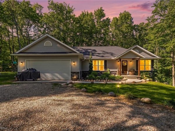 3255 Loper Road NE, Newark, OH 43055