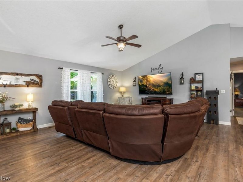 3255 Loper Road NE, Newark, OH 43055 Photo 5
