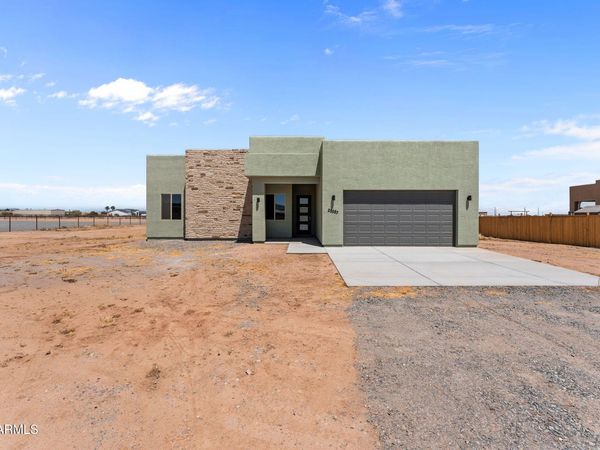 28583 N 257TH Drive, Wittmann, AZ 85361