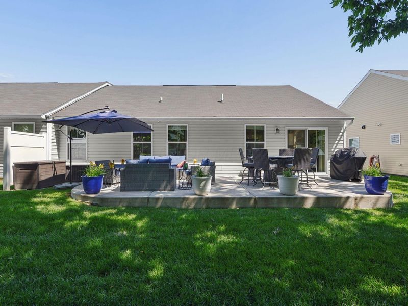 6558 Turning Stone Loop, Canal Winchester, OH 43110 Photo 2