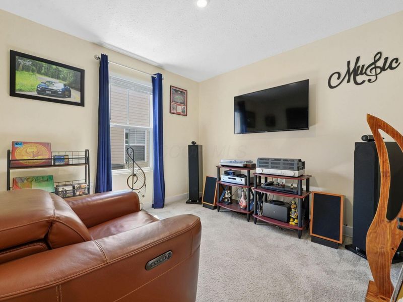 6558 Turning Stone Loop, Canal Winchester, OH 43110 Photo 6