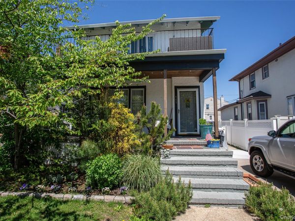 445 W Walnut Street , Long Beach, NY 11561