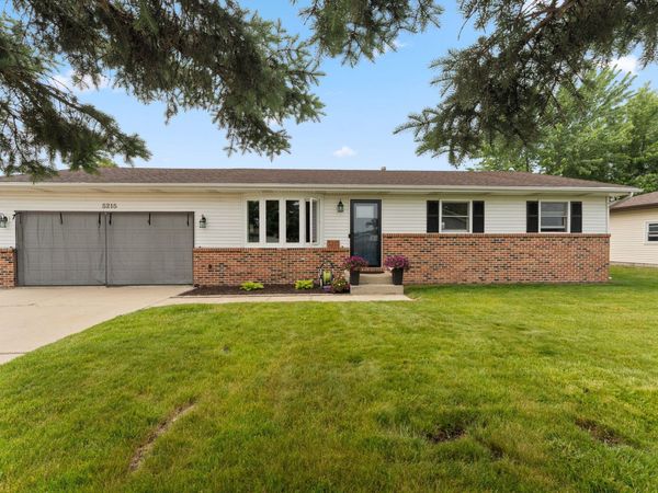 5215 Woodbridge Avenue , Portage, IN 46368