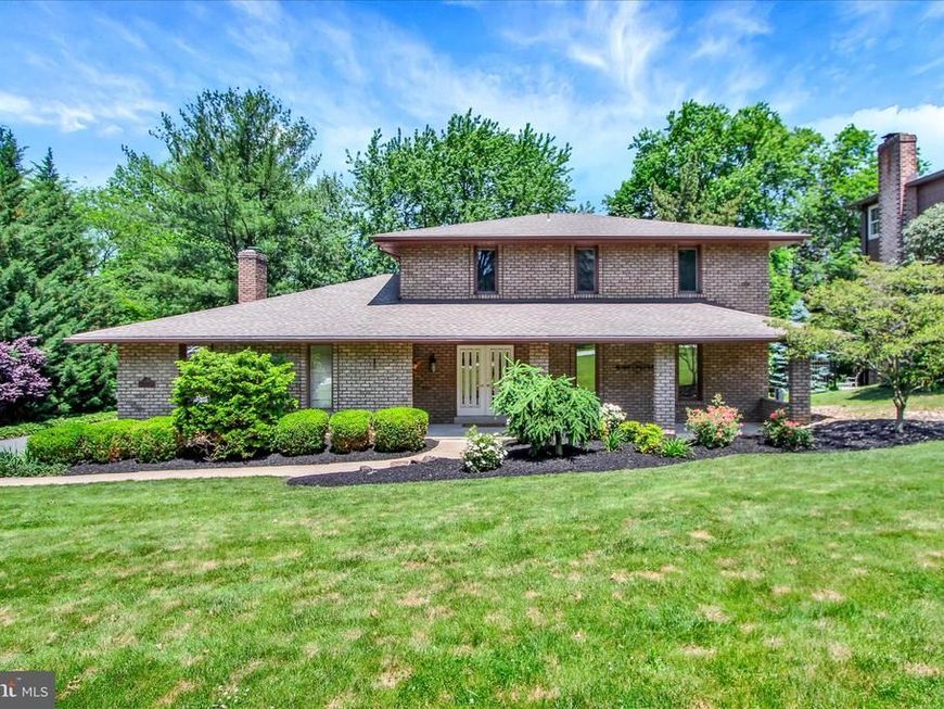 3240 Round Hill Road , York, PA 17402 Main Photo