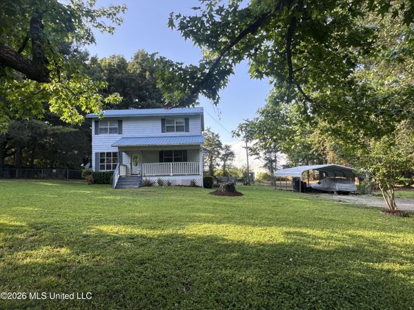 207 Forest Hill Road, Byhalia, MS 38611