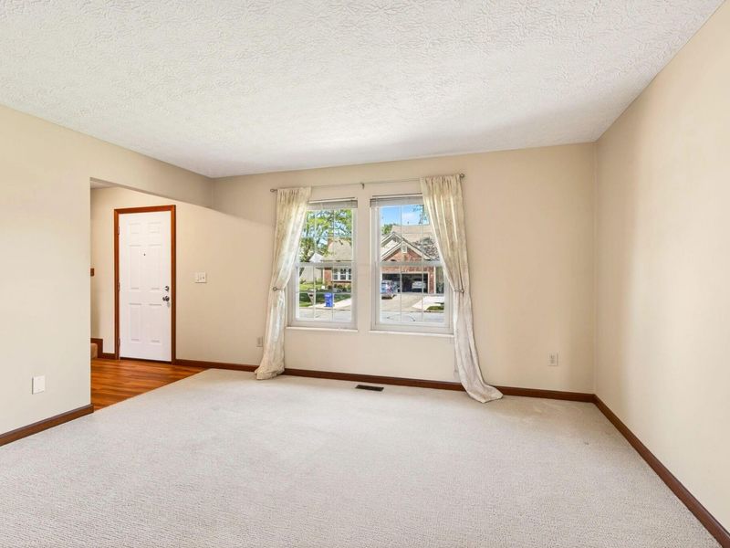4762 Richland Drive, Columbus, OH 43230 Photo 10