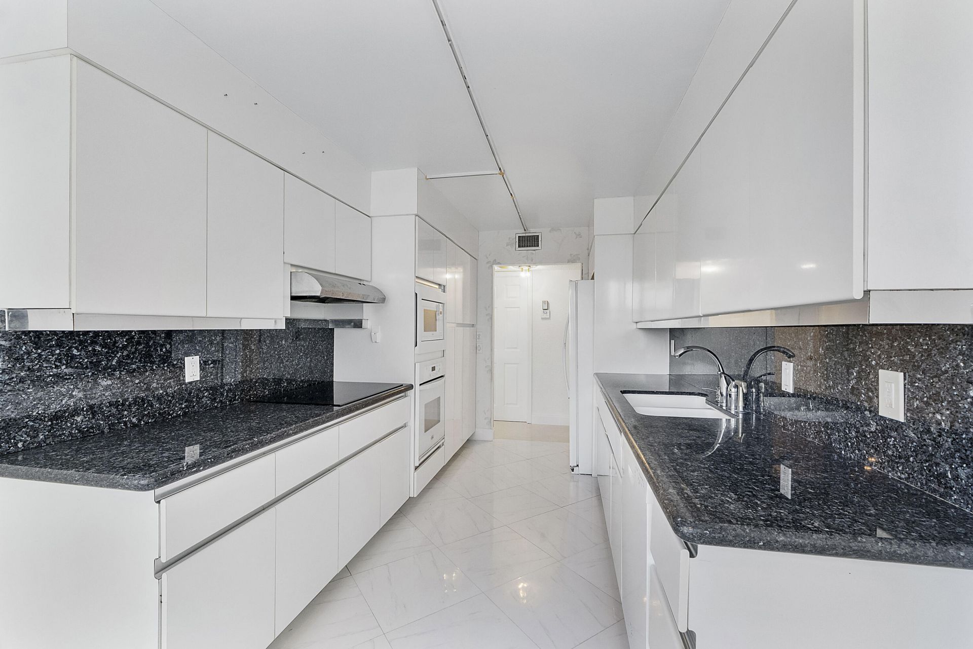 2751 S Ocean Drive, Unit 602s, Hollywood, FL 33019 Photo