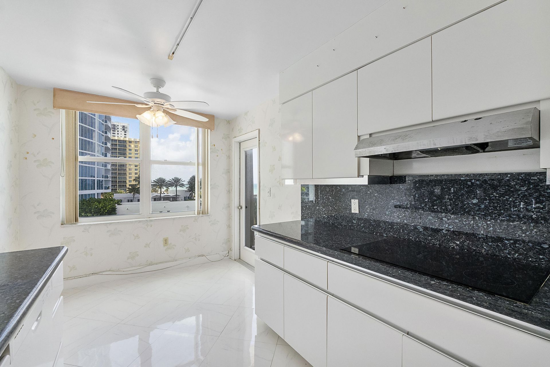 2751 S Ocean Drive, Unit 602s, Hollywood, FL 33019 Photo