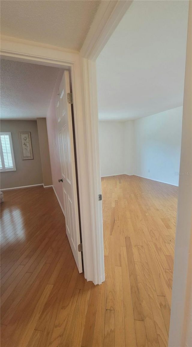 435 S Gulfstream Avenue, Unit 206, Sarasota, FL 34236 Photo