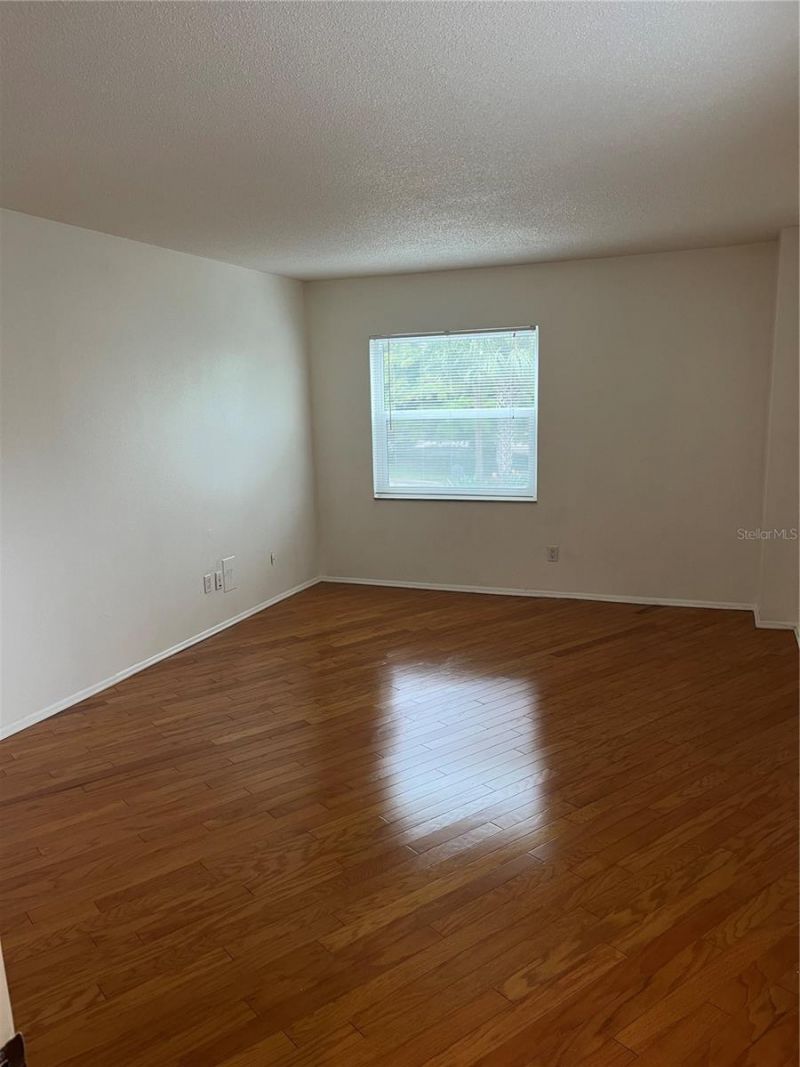 435 S Gulfstream Avenue, Unit 206, Sarasota, FL 34236 Photo