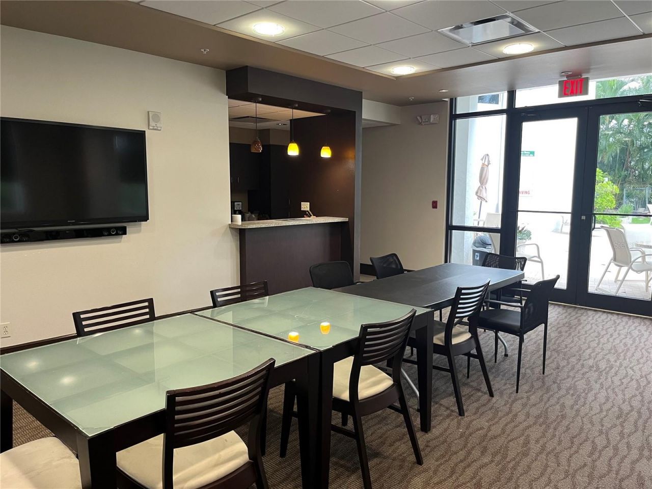 435 S Gulfstream Avenue, Unit 206, Sarasota, FL 34236 Photo