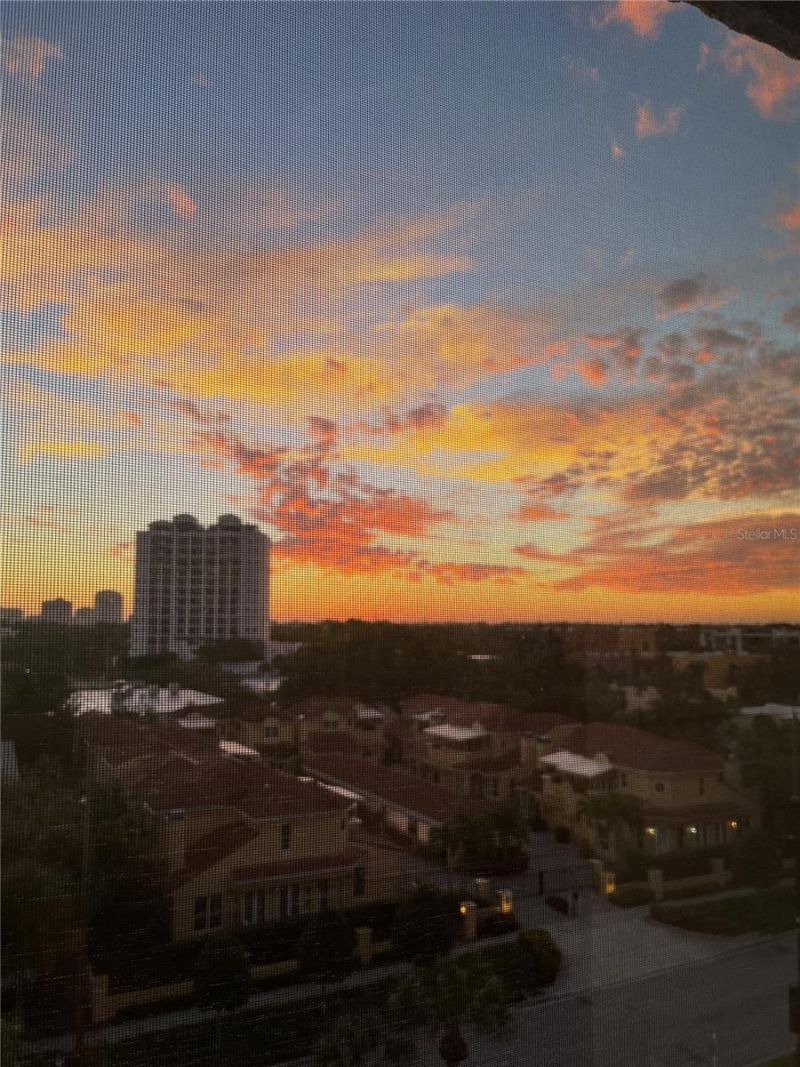 435 S Gulfstream Avenue, Unit 206, Sarasota, FL 34236 Photo