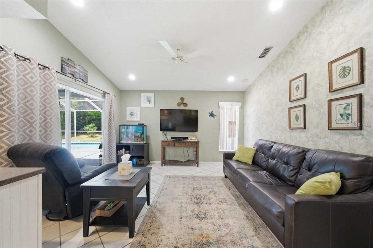 160 N Mesquite Point , Lecanto, FL 34461 Photo