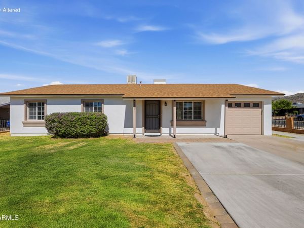 8311 S 9th Place, Phoenix, AZ 85042