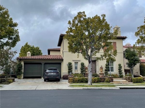 57 Shady, Irvine, CA 92603