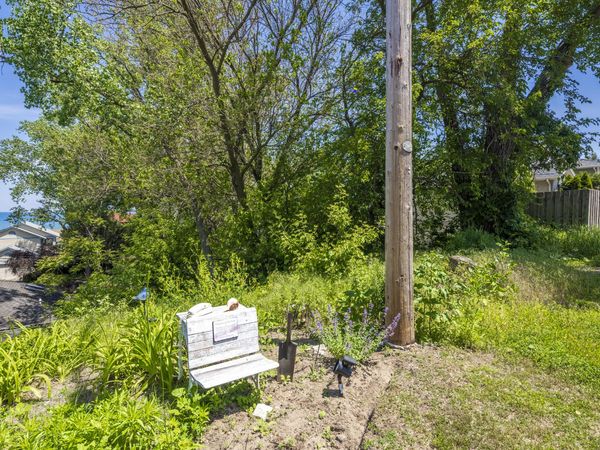 7710 Oak Avenue , Gary, IN 46403