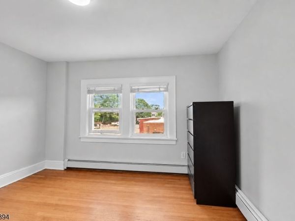 62 Vreeland Ave, Clifton, NJ 07011