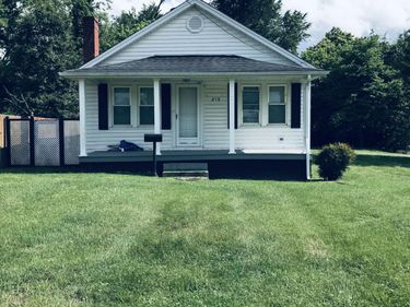 815 Dorchester Ave, Middlesboro, KY 40965