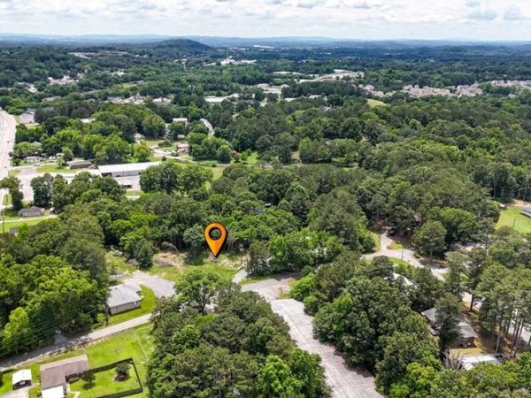 118 Woodland Circle, Calhoun, GA 30701