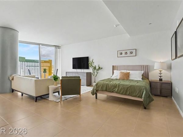 3726 Las Vegas Boulevard , Unit 2207, Las Vegas, NV 89158